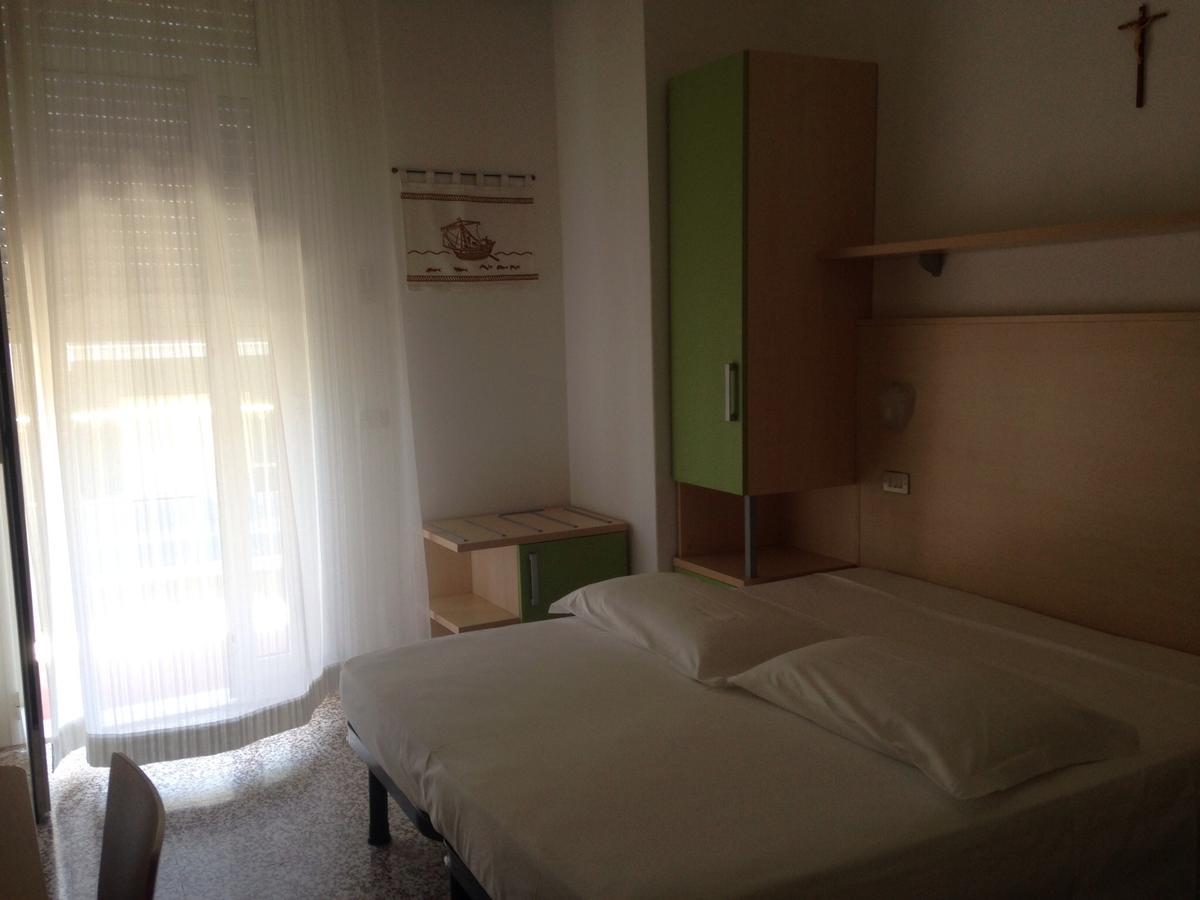 Hotel Lazzarini Bellaria-Igea Marina Ngoại thất bức ảnh